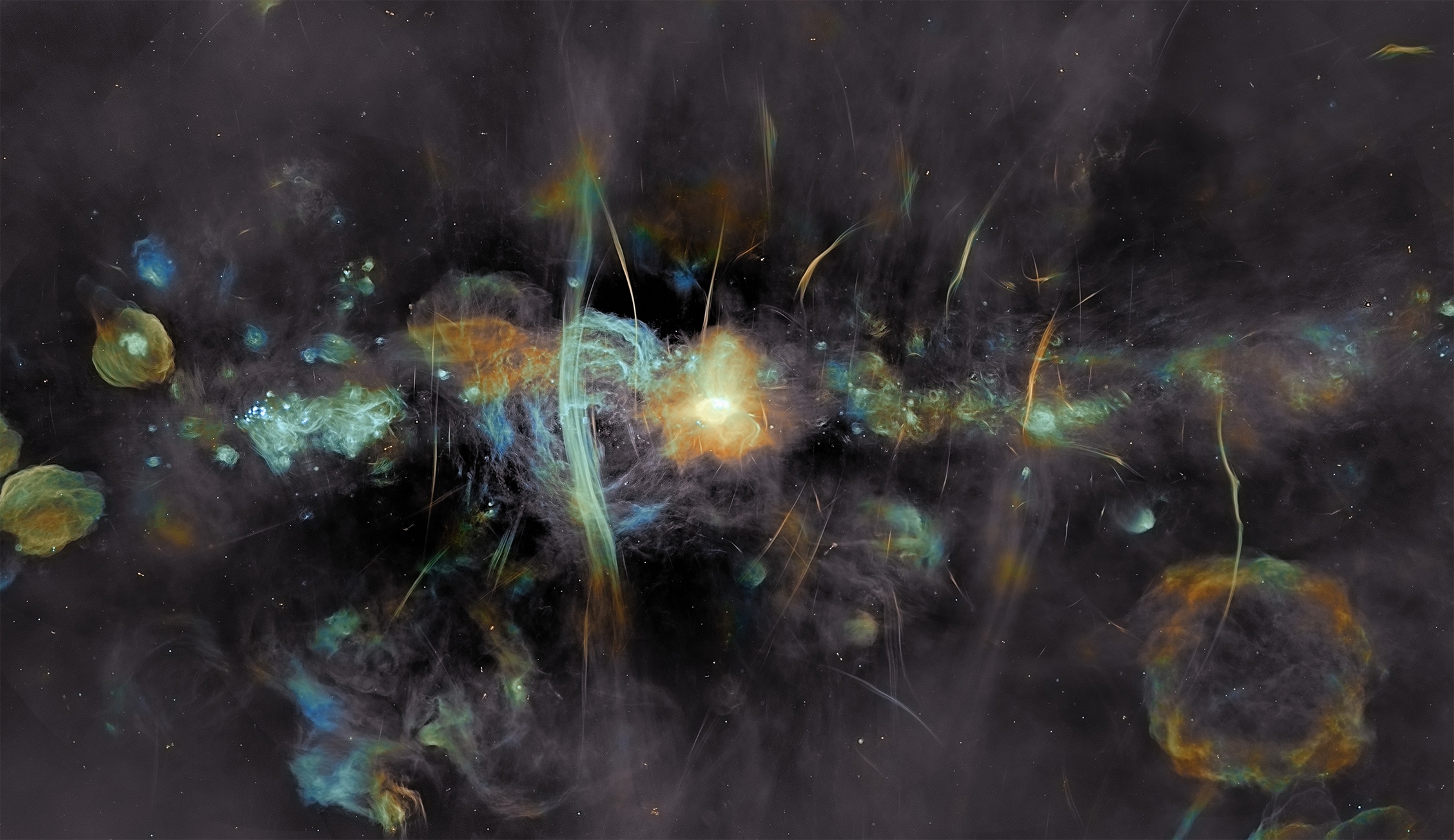 Imaging the Galaxy's Centre in Unprecedented Detail Reveals More Mysterious Filaments