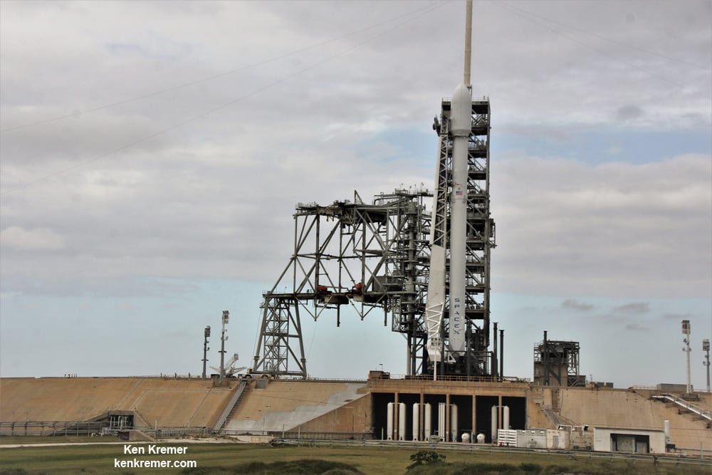 Ownerless Super Secret Zuma Spysat Set for Dark Veiled Dark Night SpaceX Blastoff and Land Landing Nov. 16: Watch Live