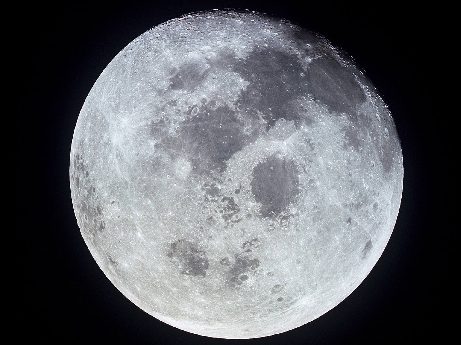 Russia Sets Its Sights on the Moon for 2020