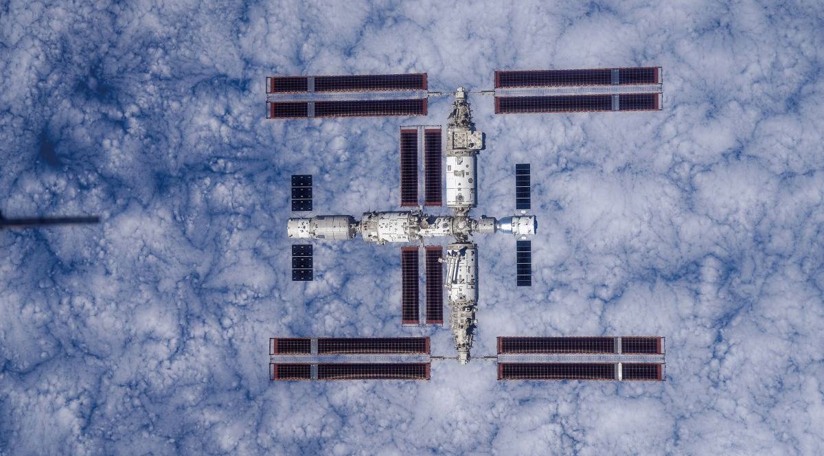 Chinese Astronauts Just Repaired Space Debris Damage Outside the Station