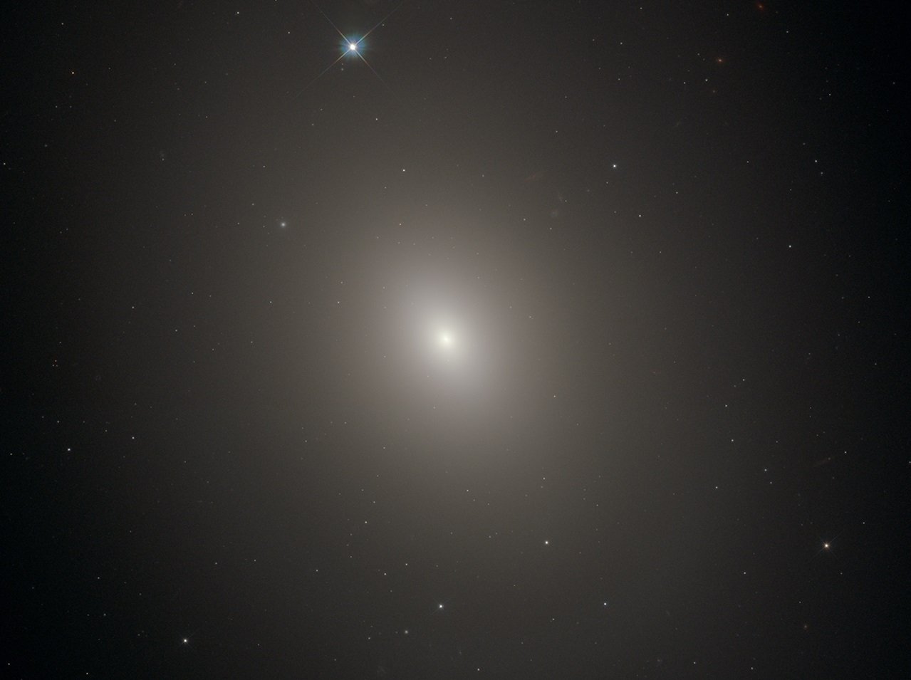 Messier 85 - the NGC 4382 Elliptical (Lenticular) Galaxy